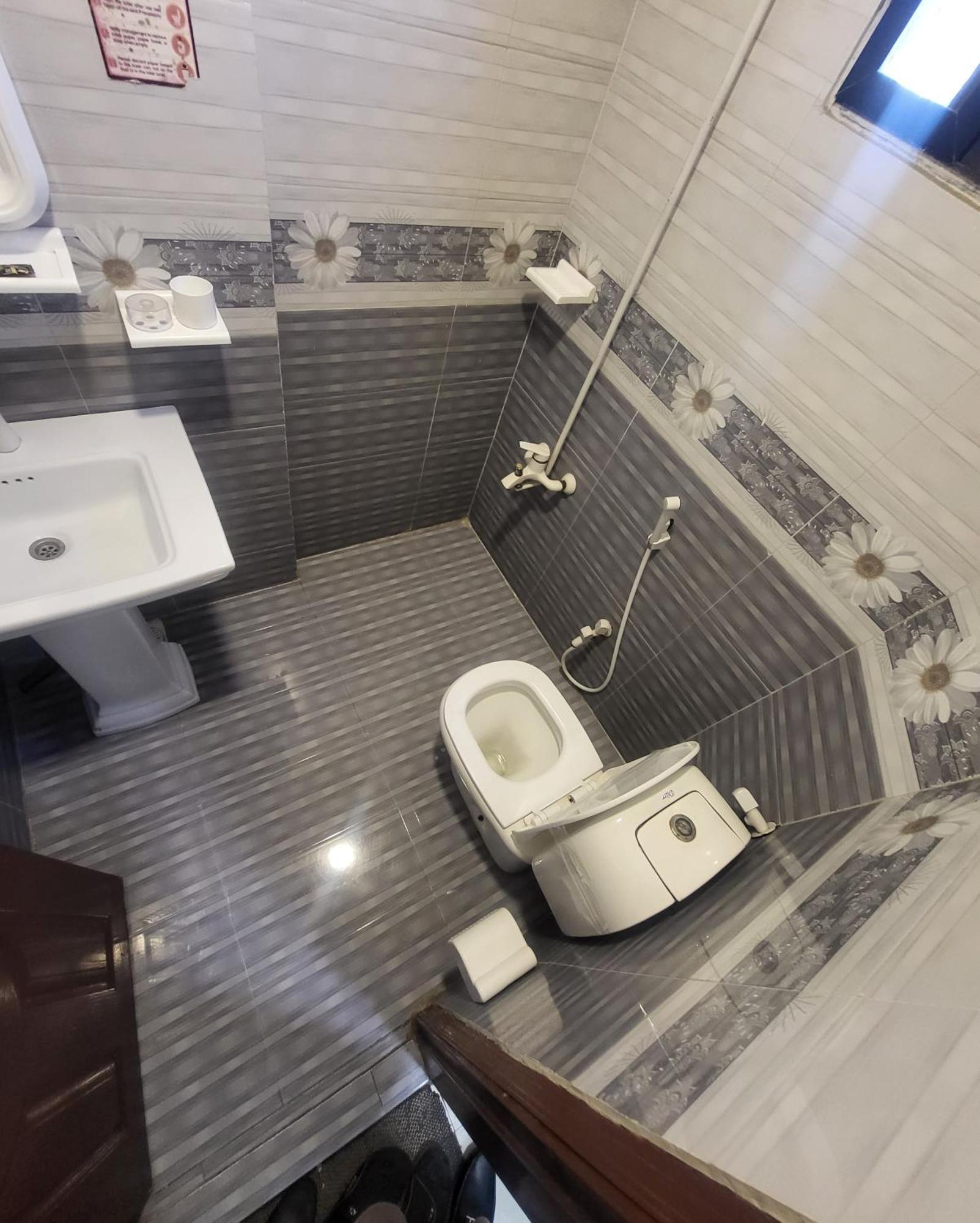 Hotel Rooms Dha Karachi Exterior foto
